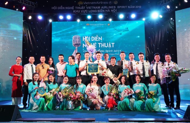 [Vietnam Airlines Spirit] Đoàn bay 919 – Những cánh bay đa tài và giàu cảm xúc