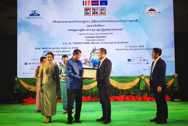 Bộ Du lịch Campuchia ghi nhận đóng góp của VNA