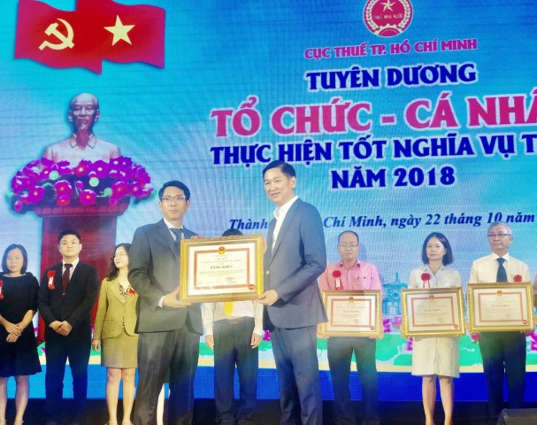 CNMN vinh dự được nhận Bằng khen của UBND TP. HCM