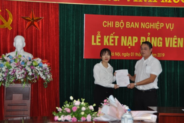 Để xứng đáng với danh hiệu cao quý – Đảng viên