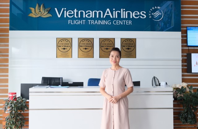 [20/11] ‘Tiếp viên phải nỗ lực cập nhật thêm kiến thức mỗi ngày’