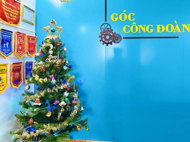 Giáng Sinh về ở “Góc Công Đoàn” Trung tâm Phục vụ Bảo dưỡng HCM – VAECO