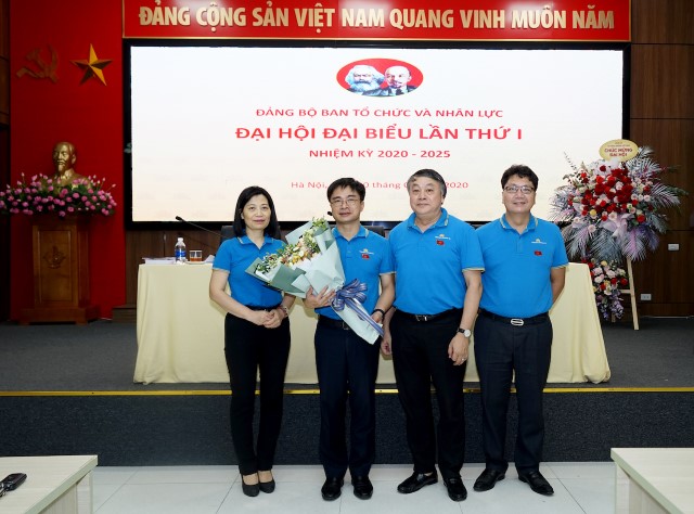 “Đoàn kết, đổi mới sáng tạo, vượt khó để phục hồi và phát triển”