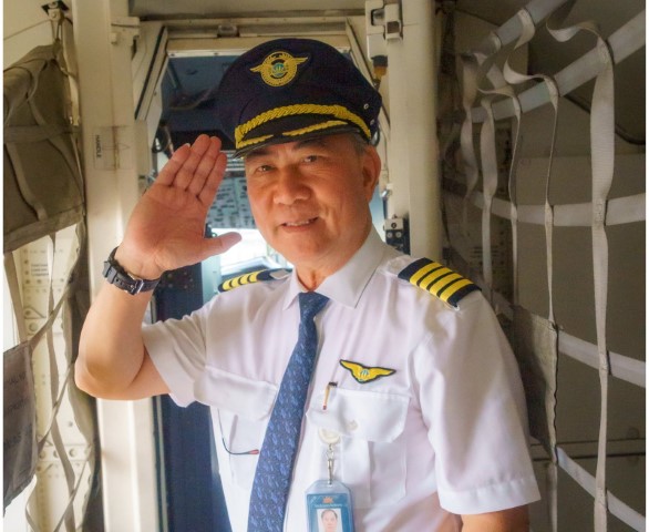 Happy landing, Captain Nguyễn Đình Tuyên