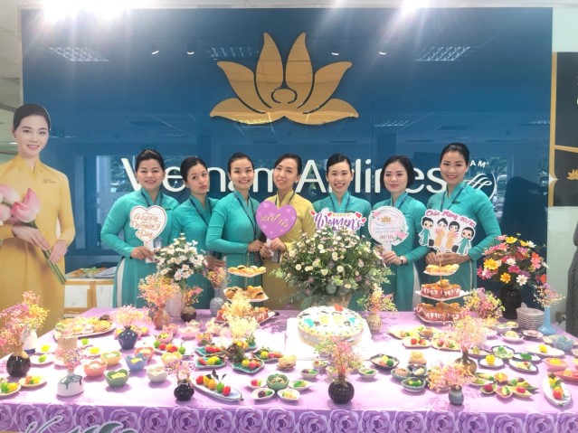 [20/10] Không khí rộn ràng và ấm áp tại ĐTV