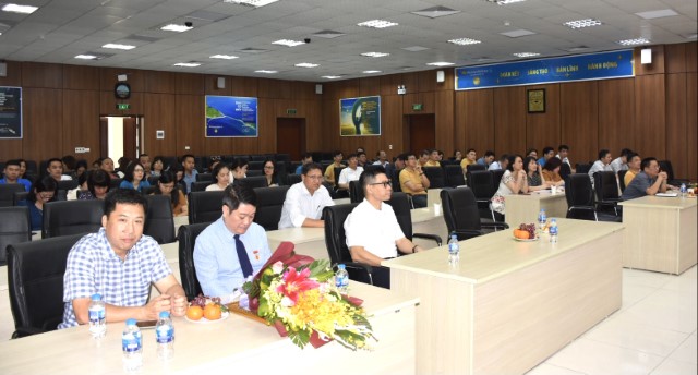 Đảng ủy Đoàn bay triển khai thực hiện Nghị Quyết Quý II/2021