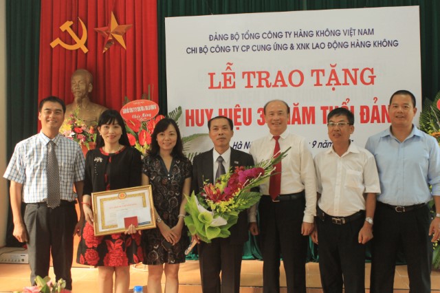 Nâng cao chất lượng sinh hoạt Chi bộ