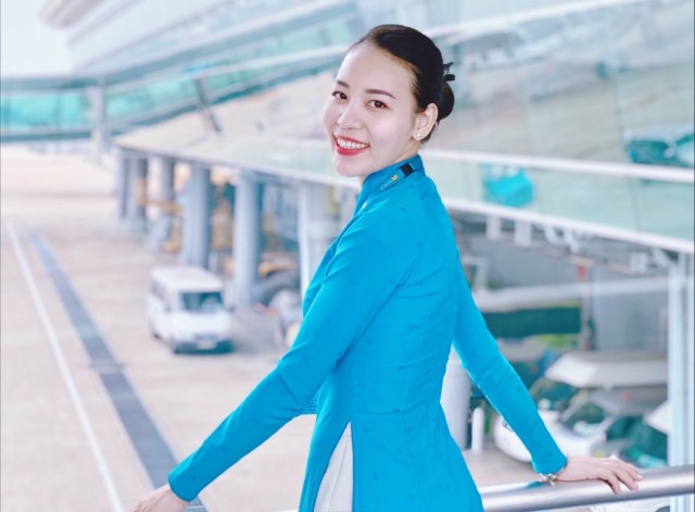 [About Me] “Tôi – Ở tuổi đôi mươi chẳng có gì ngoài sức trẻ”