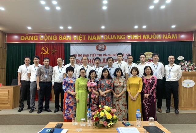 Chuyển đổi số nâng cao hiệu quả công tác của Đảng bộ