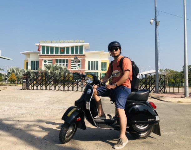 Chàng thợ máy VAECO: “Với tôi là máy bay, Vespa và Leather Handmade”