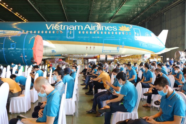 Trong một ngày, gần 600 CBNV VAECO hoàn thành mũi 1 vaccine Covid-19