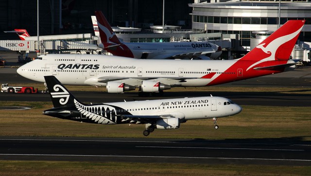 Hãng hàng không Qantas và Air New Zealand báo lỗ trước thuế
