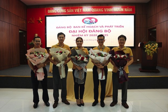 Đại dịch Covid-19 và bản lĩnh người đảng viên