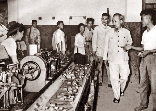 Đổi mới sáng tạo: Ai là người Nghiên cứu? Tiền thưởng sáng kiến bao nhiêu là đủ? (Kỳ 3)
