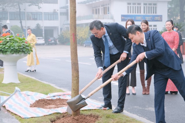 TCT hưởng ứng “Tết trồng cây đời đời nhớ ơn Bác Hồ” xuân Nhâm Dần 2022