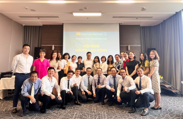 Chi nhánh Trung tâm Bông Sen Vàng – Vượt khó khăn, chiếm lĩnh đỉnh cao