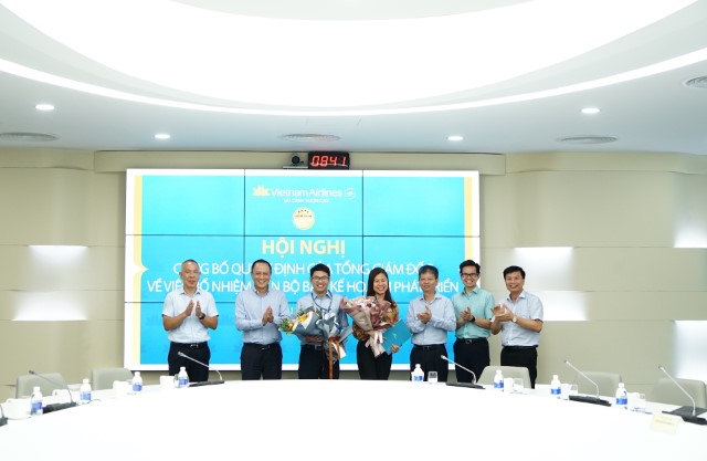 Hội nghị công bố Quyết định của TGĐ về việc bổ nhiệm cán bộ Ban KHPT