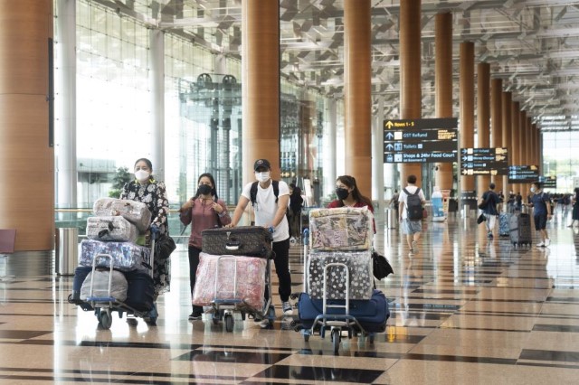 Ngành hàng không Singapore ráo riết tuyển dụng để đáp ứng nhu cầu phục hồi