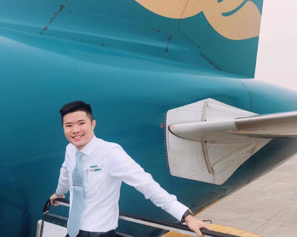 [Nụ cười Sen Vàng] Chuyến bay đầu tiên của cuộc đời