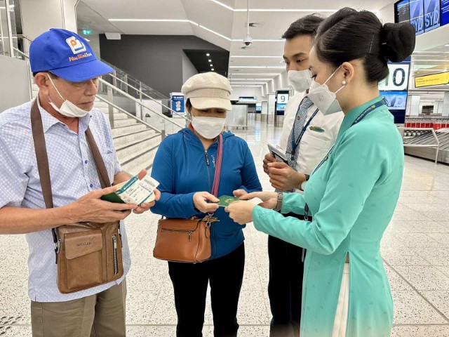 Hành trình đong đầy cảm xúc nơi đất khách