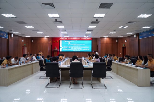 Đẩy mạnh công tác đào tạo nghiệp vụ quản lý khai thác