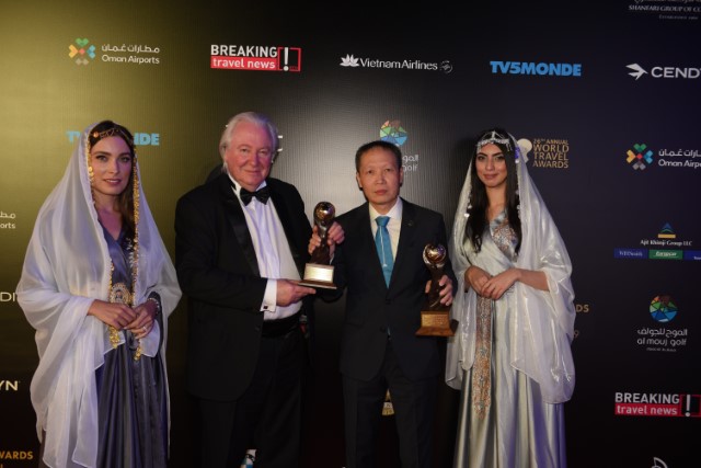 Vietnam Airlines nhận hai giải thưởng lớn tại World Travel Awards 2019