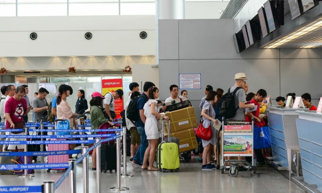 Vietnam air travel demand surges 12 percentage