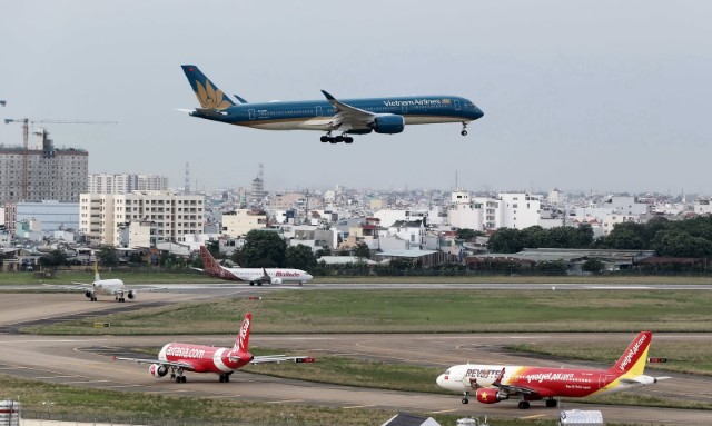 Tan Son Nhat airport to serve over 3.7 million passengers during Tet