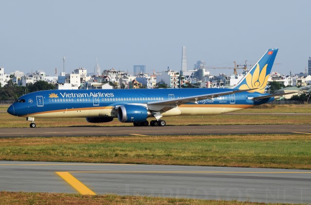 Vietnam Airlines to Transport Passengers from Europe to Vietnam