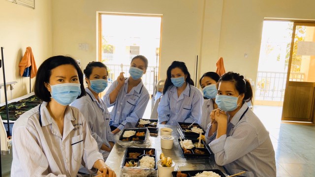 [Video – VTV] Tinh thần vững vàng của những “Chiến binh Bông Sen Vàng”