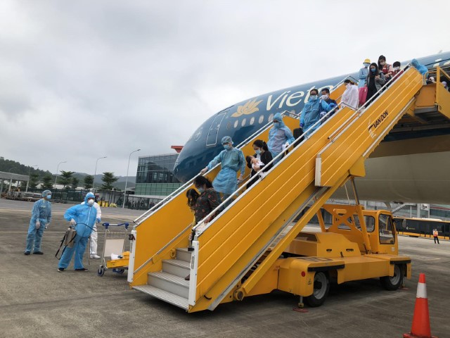 Vietnam Airlines thực hiện chuyến bay thứ 2 đưa công dân Việt Nam từ Canada về nước