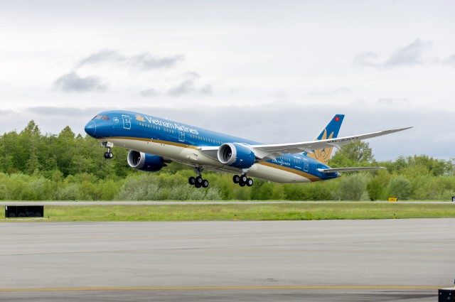 VNA to resume scheduled international flights