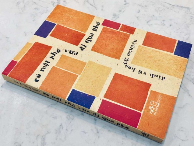 [Đọc sách phong cách VNA] Có một phố vừa đi qua phố