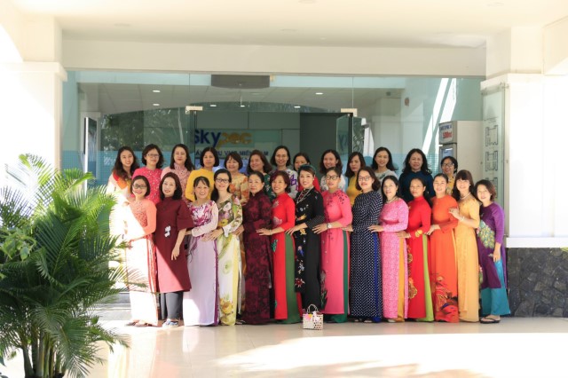 Hướng tới những ngày tháng tươi đẹp