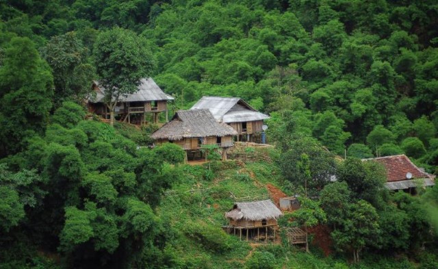 Khúc độc hành sông Mã