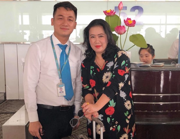 Như những đóa hoa ươm  mật cho đời
