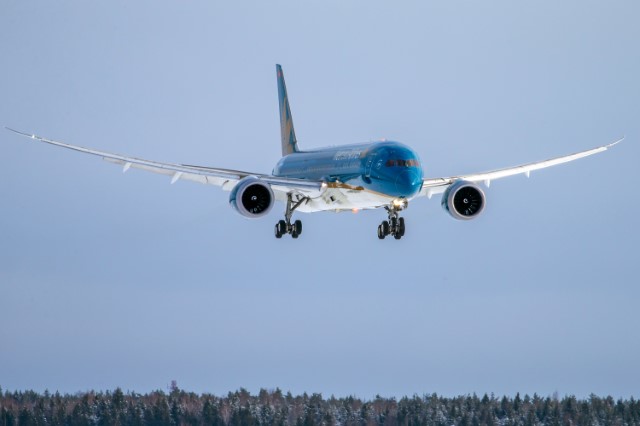 Vietnam Airlines to reschedule flights due to bad weather