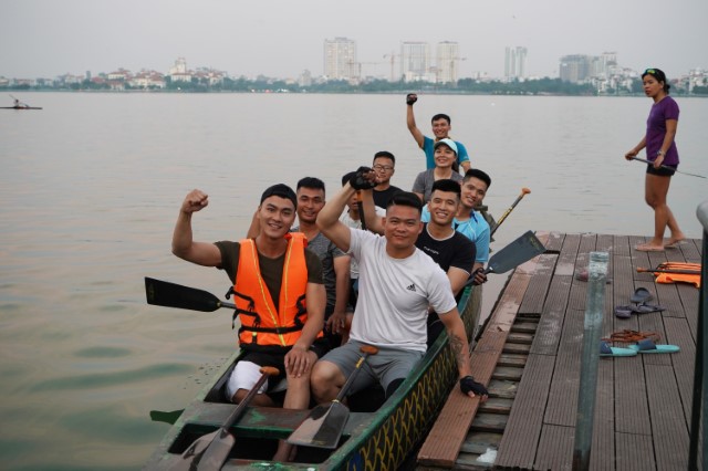 Vietnam Airlines Dragon Boat Team trước ngày khởi quân sang Thượng Hải