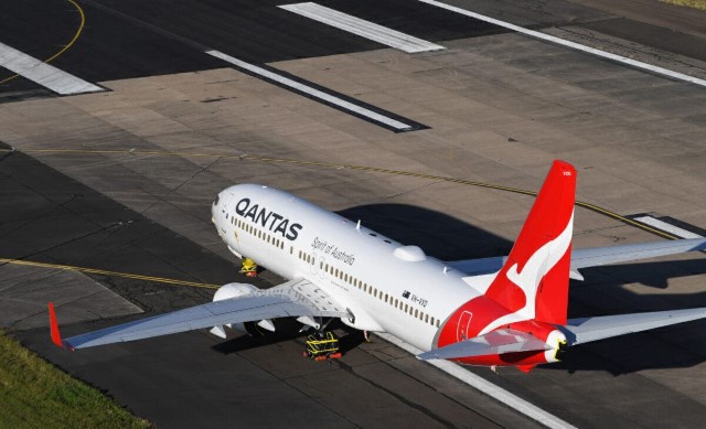 Qantas Becomes Latest Airline To Require Employee Vaccinations