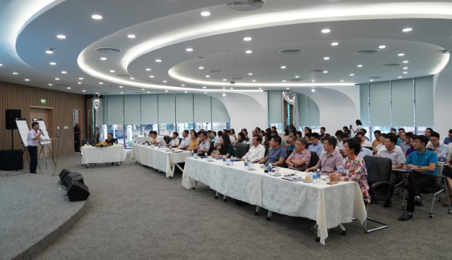 Hội thảo chiến lược Khối Thương mại: Tập trung tháo gỡ các vướng mắc tồn tại