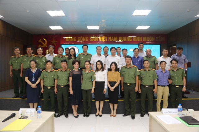 Đảm bảo an toàn xuất nhập cảnh tại cửa khẩu quốc tế