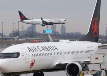 Các hãng hàng không phương Tây gặp khó vì lệnh trừng phạt Nga