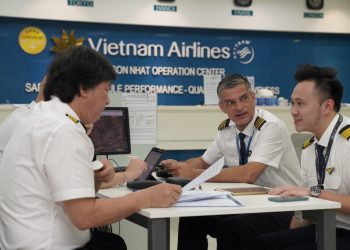 Tôn vinh sự cống hiến của các phi công nhân ngày phi công thế giới 2023