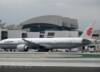 Ngành hàng không Trung Quốc sẵn sàng chuẩn bị cho mở cửa biên giới