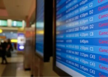 Aviation News No.8: Hệ thống FAA ngừng hoạt động dẫn đến sự chậm trễ chuyến bay trên khắp Hoa Kỳ