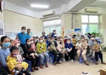 Hội đồng bí thư VNA khu vực Đà Nẵng tổ chức chương trình từ thiện “Mang Tết cho em”