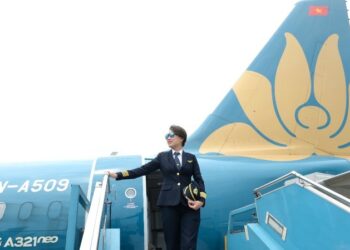 [Tết 2023] Nữ cơ trưởng đầu tiên của HKVN: Hành trình đầy đam mê và không ít thử thách