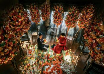 Rực rỡ sắc màu hoa giấy Thanh Tiên