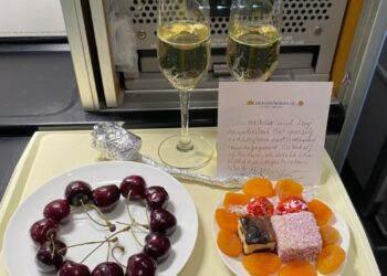 Hạnh phúc từ những điều bất ngờ giản dị