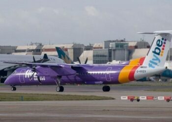 Anh: Hãng hàng không Flybe tuyên bố phá sản, hủy tất cả các chuyến bay